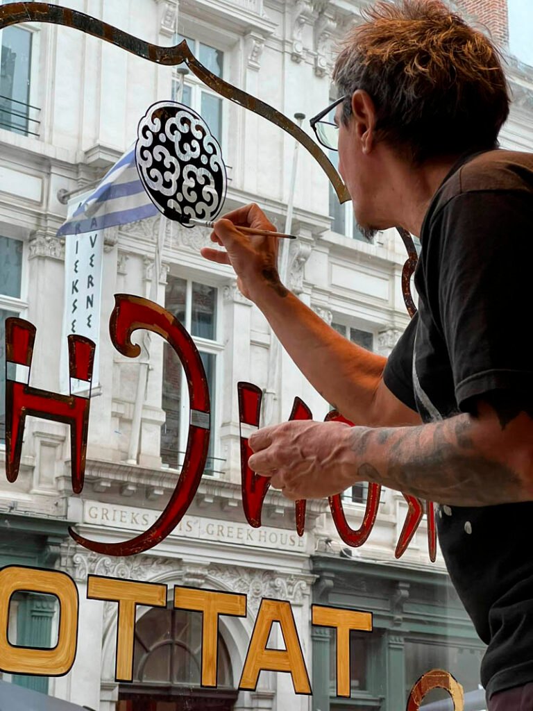 críales artesanales pintados a mano