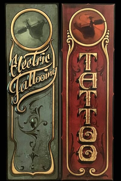 carteles verticales hechos a mano para estudio de tatuaje fer oddone